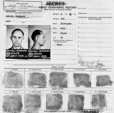 O ναζί υποστράτηγος που έγινε κατάσκοπος των Αμερικανών. Είχε θάψει σε μικροφίλμ απόρρητες πληροφορίες για τους Σοβιετικούς και δημιούργησε οργάνωση που δρούσε στη Δυτική Γερμανία