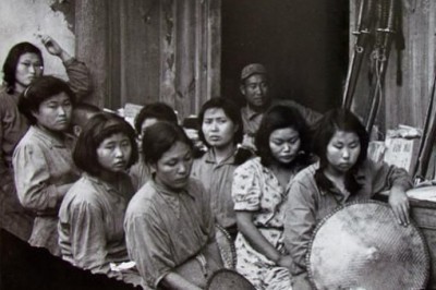 Οι γυναίκες της παρηγοριάς. Ο ιαπωνικός στρατός απήγαγε χιλιάδες κοπέλες για να “εξυπηρετούν” σεξουαλικά τους στρατιώτες