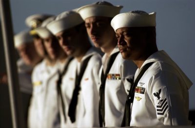 Η προσπάθεια δύο χιλιάδων Κρητικών να λιντσάρουν 12 αμερικανούς ναύτες, που παρενόχλησαν σεξουαλικά μια Κρητικοπούλα