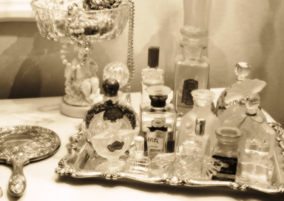 vintage vanity