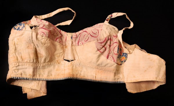 Medieval underwear_Bra