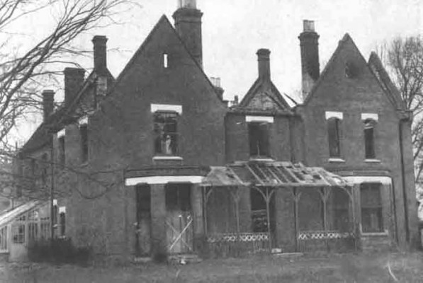 Το σπίτι με τα φαντάσματα Borley Rectory, Essex, 1975, U.K.