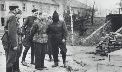 Ο άλλος Ρούντολφ Ες. Ο διοικητής-τέρας του στρατοπέδου εξόντωσης στο Άουσβιτς που τον πρόδωσε η γυναίκα του. Κατέληξε στην κρεμάλα