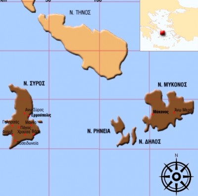Η Ρήνεια είναι σχεδόν κολλημένη με τη Δήλο γι αυτό και τα δύο νησιά ονομάζονταν παλια Δήλες