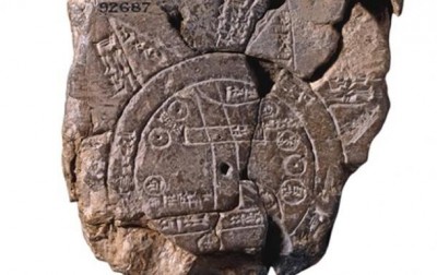 Ο αρχαιότερος χάρτης του κόσμου. Έτσι έβλεπαν τον κόσμο το 600 π.Χ, με κέντρο του σύμπαντος τη Βαβυλωνία