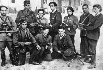 “Οι εκδικητές” των Ναζί. Εβραίοι που επέζησαν του ολοκαυτώματος, άρχισαν να καταδιώκουν και να εκτελούν τους δεσμώτες τους. Γιατί ματαίωσαν επίθεση με δηλητήριο σε τέσσερις μεγάλες γερμανικές πόλεις
