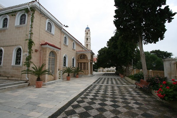 Ο ναός της Μεταμόρφωσης στη Σύρο