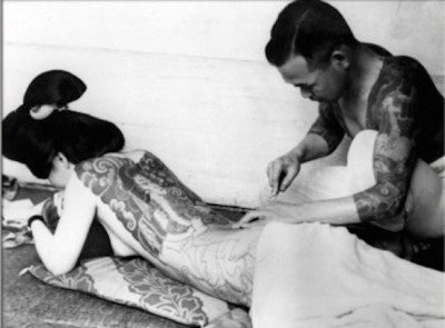 Τα τατουάζ που ξεχώριζαν τους γενναίους απ΄ τους δειλούς. Τους εγκληματίες από τους έντιμους. Η ιστορία των tatoo μέσα από τις χιλιετίες