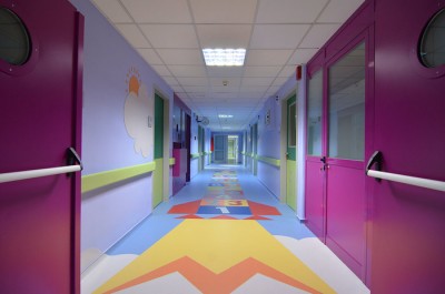 Τα δύο νοσοκομεία παίδων της Αθήνας ανακαινίστηκαν για τους μικρούς ασθενείς