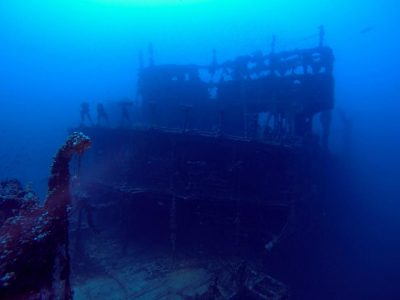 Το υπερωκεάνιο που κατασκευάστηκε ως το γρηγορότερο του κόσμου αλλά δεν κατάφερε να ξεπεράσει τους 19 κόμβους. Βυθίστηκε στην Κέα στη διάρκεια του Α’ Παγκοσμίου μια εβδομάδα πριν από τον Βρεταννικό. Εντυπωσιακές υποβρύχιες εικόνες και βίντεο