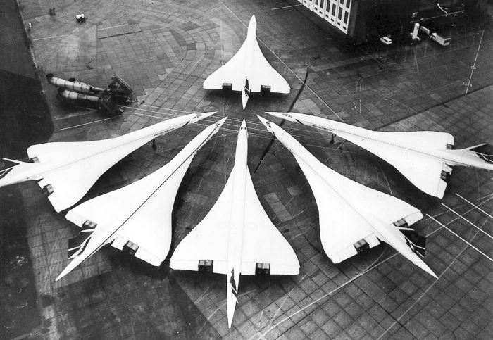 british_concorde_fleet_1986-700x483