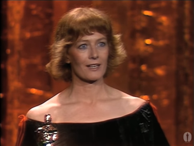 1978. Η Ρεντγκρέιβ παίρνει το βραβείο Όσκαρ και καταγγέλει τους “χούλιγκαν σιωνιστές”. “Έχω σιχαθεί αυτές τις συμπεριφορές”, της επιτέθηκε ο παρουσιαστής της τελετής