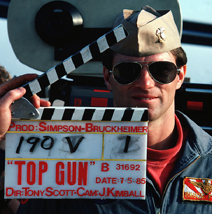 Quiz για την ταινία «Top Gun». Σε ποιον ηθοποιό είχε προταθεί ο πρωταγωνιστικός ρόλος, ποιος χαρακτήρας πεθαίνει, ποιο τραγούδι κέρδισε Όσκαρ;