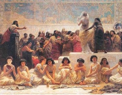 Quiz για σημαντικές γυναίκες της αρχαιότητας. Ποια εταίρα ήταν σύντροφος του Αλκιβιάδη και ποια ήταν η δασκάλα του Σωκράτη