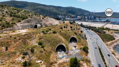 Οι “δίδυμες σήραγγες” του Σκαραμαγκά που κόστισαν 22 εκατομμύρια ευρώ και εγκαταλείφθηκαν! Γιατί κατηγόρησαν μια ηλικιωμένη