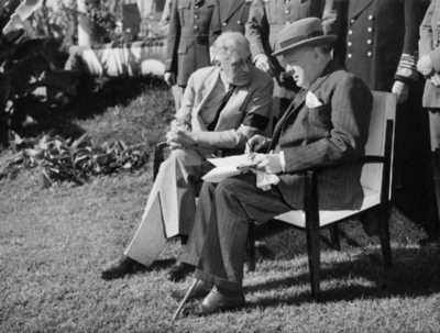 Καζαμπλάνκα. Η διάσκεψη όπου οι Σύμμαχοι αποφάσισαν την εξόντωση του Χίτλερ. Η δήλωση του Ρούσβελτ που αιφνιδίασε τον Τσώρτσιλ και τα σημάδια ότι θα ακολουθούσε ο Ψυχρός Πόλεμος