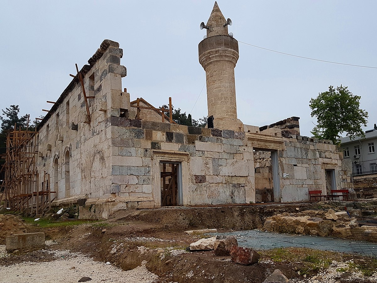 Η «Αγία Σοφία της Τσουκούροβα». Έτσι αποκαλούν οι Τούρκοι την παλαιότερη βυζαντινή εκκλησία στην αρχαία Φλαβιόπολη, που έγινε τζαμί