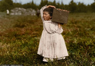 Επιχρωματίστηκαν συγκλονιστικές ασπρόμαυρες φωτογραφίες παιδικής εργασίας που άλλαξαν τον νόμο στις ΗΠΑ. Ο φωτογράφος απειλήθηκε ακόμη και με τη ζωή του