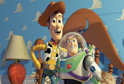 Πόσο καλά θυμάστε το Toy Story: Ποιοι τραγουδούν το Εγώ και εσύ μαζί; Ποιος Έλληνας ηθοποιός έδωσε τη φωνή του στον Γούντι;