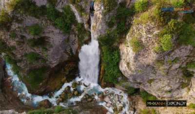 Ματσούκι. Το απομονωμένο κεφαλοχώρι της Ηπείρου με τους καταρράκτες, που συνδέθηκε με τα υπόλοιπα χωριά μόλις το 1981. Η οικονομική αφαίμαξη από τον Αλή Πασά