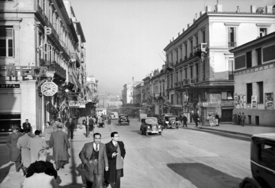 Quiz: Πόσο καλά γνωρίζετε την Αθήνα; Ποια περιοχή ονομαζόταν Χεζολίθαρο; Ποια ήταν η Πλατεία Αγάμων; Που ήταν η Μαγκουφάνα;