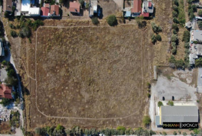 “Ένα τέρμα μέσα στο χωράφι”. Δείτε από ψηλά το ερειπωμένο γήπεδο στους Θρακομακεδόνες, όπου προπονούνταν η ΑΕΚ. Το γυμναστήριο έγινε αποθήκη