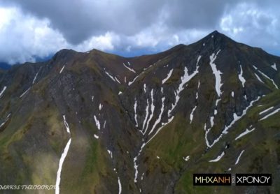 Οι απρόσιτοι καταρράκτες του Γράμμου. Βρίσκονται σε υψόμετρο 2.444 μέτρων (drone)