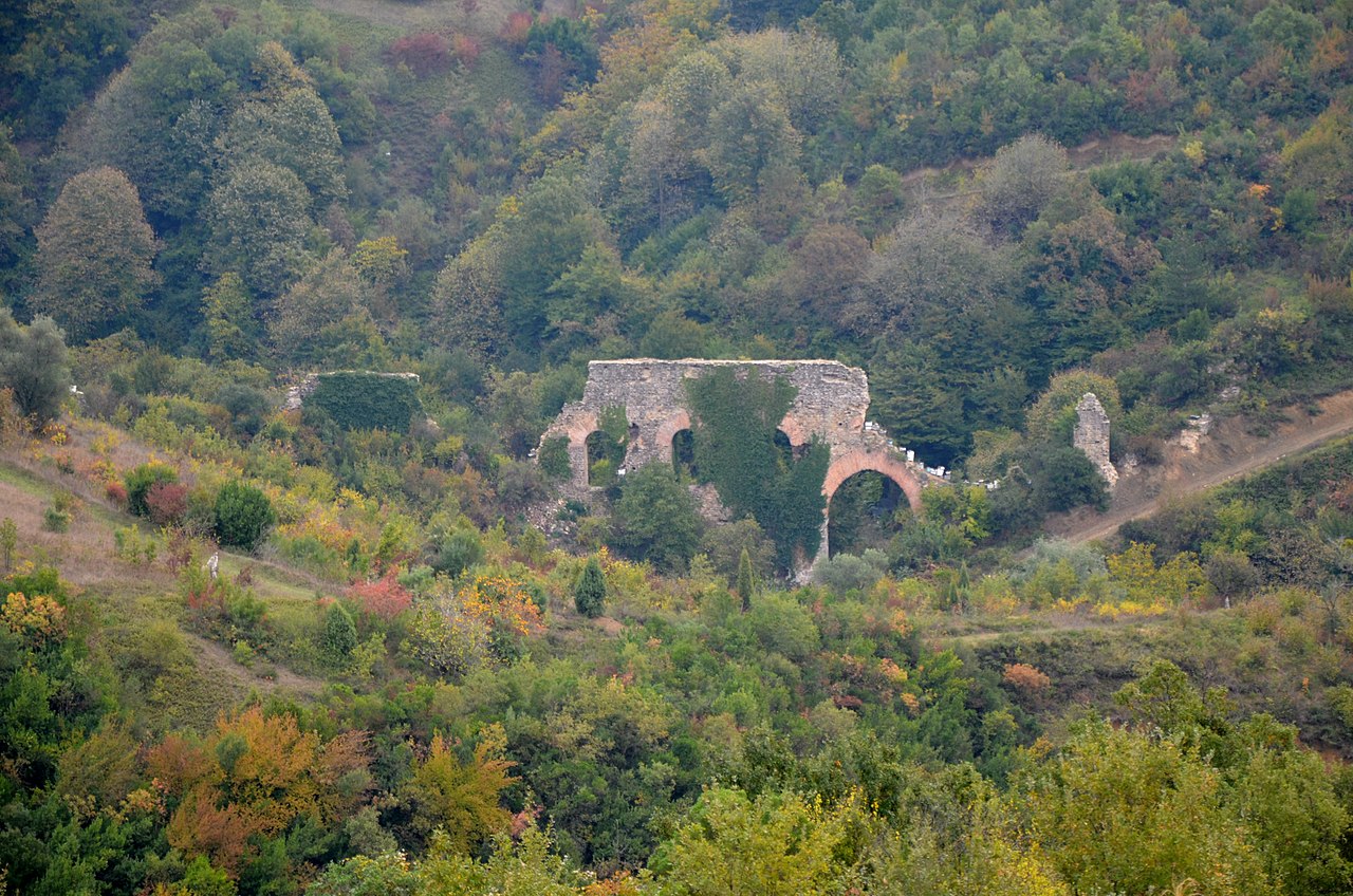 Νικομήδεια, αρχαία, ερείπια