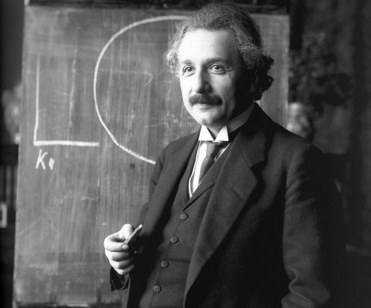 Πωλήθηκε για 11 εκατομμύρια ευρώ έγγραφο του Αϊνστάιν – Ήταν χειρόγραφο με υπολογισμούς για τη Θεωρία της Σχετικότητας