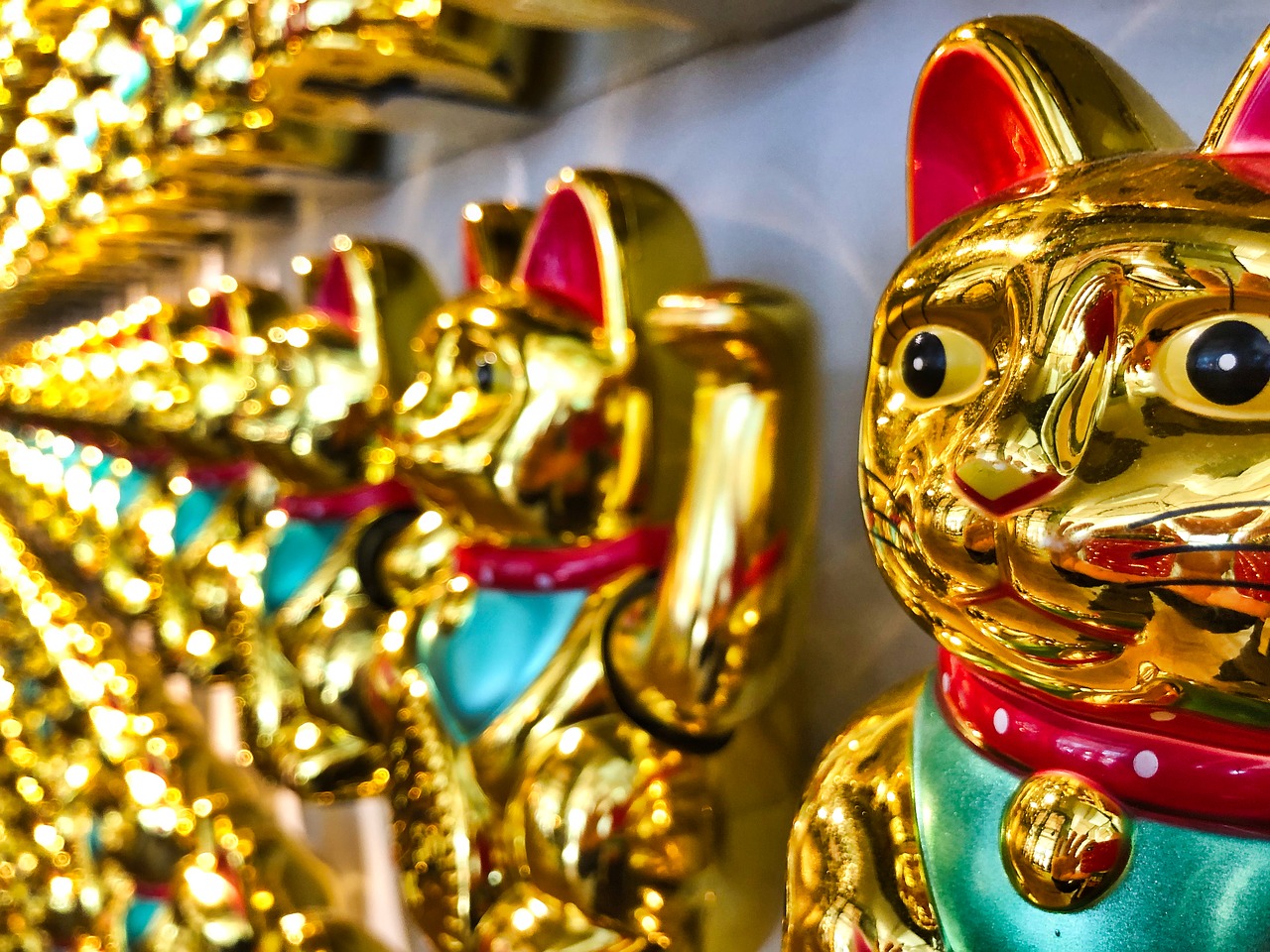 lucky cat maneki neko Μανέκι Νέκο 