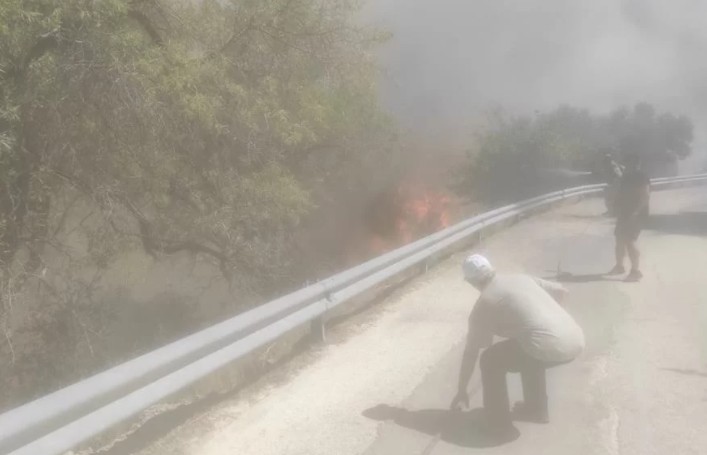 Μεγάλη φωτιά στην Κεφαλονιά. Εκκενώνεται η περιοχή Καπανδρίτι. Ενισχύονται οι πυροσβεστικές δυνάμεις (βίντεο)