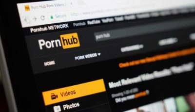 Γιατί το Μουσείο του Λούβρου μηνύει το Pornhub. Ο διαδραστικός οδηγός ερωτικής τέχνης που ενόχλησε τους υπεύθυνους