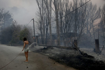 Νέα ενημέρωση της ΔΕΔΔΗΕ για τις περιοχές που έχουν πρόβλημα ηλεκτροδότησης λόγω της πυρκαγιάς