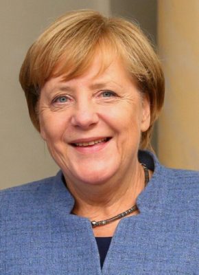 Η γερμανική κυβέρνηση πληρώνει 55.000 ευρώ από το 2021 για κόμμωση και μακιγιάζ της Άνγκελα Μέρκελ