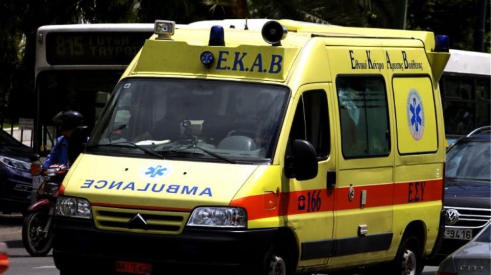 Σύγκρουση δυο λεωφορείων στη Θεσσαλονίκη. Τραυματίστηκε μια επιβάτιδα