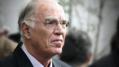 Εξιτήριο για τον Βασίλη Λεβέντη ύστερα από 47 ημέρες διασωλήνωσης και 76 νοσηλείας λόγω κορονοϊού