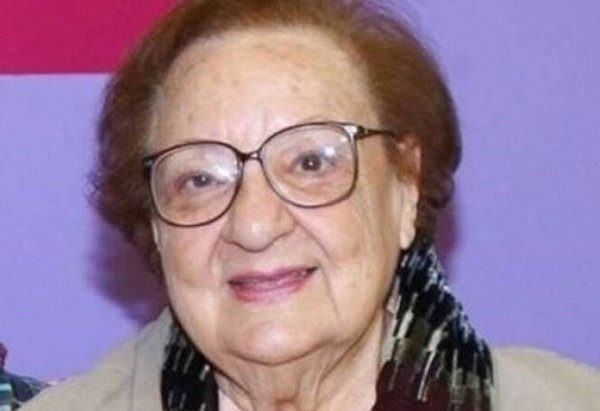 Πέθανε στα 98 της χρόνια η Ροζίτα Σώκου. Νοσηλευόταν με κορονοϊό στο νοσοκομείο Αλεξάνδρα. Η συγκινητική ανάρτηση της κόρης της
