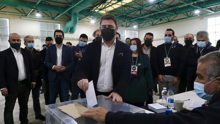 Εκλογές ΚΙΝΑΛ. Νικητής με 68% ο Νίκος Ανδρουλάκης. Ολοκληρώθηκε η καταμέτρηση στο 70%