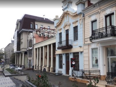 Ένα από τα ιστορικότερα κτήρια της νεότερης Ελλάδας βρίσκεται στην Οδησσό. Το σπίτι του Μαρασλή, όπου ιδρύθηκε η Φιλική Εταιρεία