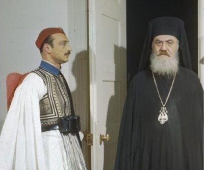 Η κόντρα του Αρχιεπισκόπου Δαμασκηνού με τους Γερμανούς για την ώρα της Ανάστασης. Επικαλέστηκαν πιθανή αεροπορική επιδρομή