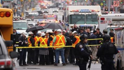Τουλάχιστον 13 τραυματίες από πυροβολισμούς στο μετρό του Μπρούκλιν