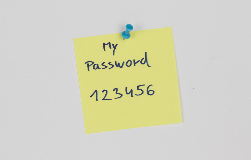 Τα 20 δημοφιλέστερα passwords. Όσοι τα χρησιμοποιούν πρέπει να τα αλλάξουν. Σύμβουλοι κυβερνοασφάλειας προειδοποιούν