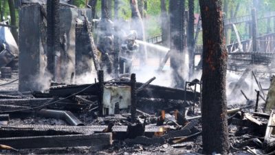 Σφοδρές μάχες διεξάγονται στο Αζοφστάλ. Χάθηκε η επαφή με τους Ουκρανούς μαχητές λέει ο δήμαρχος της Μαριούπολης