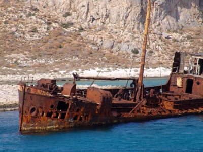 Ποια είναι τα 11 ναυάγια μνημεία της Ελλάδας όπου επιτρέπονται οι καταδύσεις αναψυχής