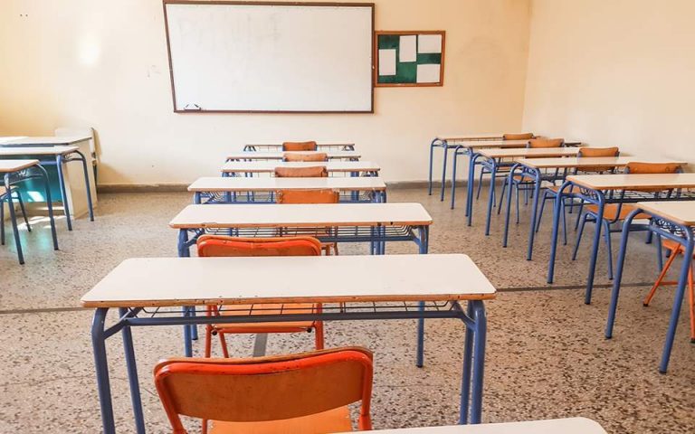 Καθαρίστρια βρήκε εκρηκτικό μηχανισμό σε σχολείο στην Κρήτη. Έγινε ελεγχόμενη έκρηξη