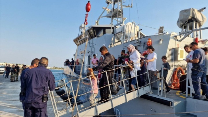 Τρία σκάφη με 237 μετανάστες εντοπίστηκαν το τελευταίο 48ωρο στα Κύθηρα