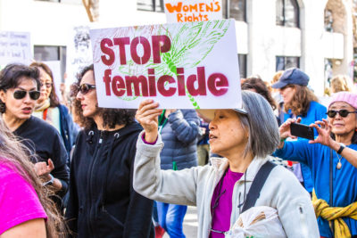 Γιατί πρέπει ο νόμος να αναγνωρίσει τις γυναικοκτονίες;