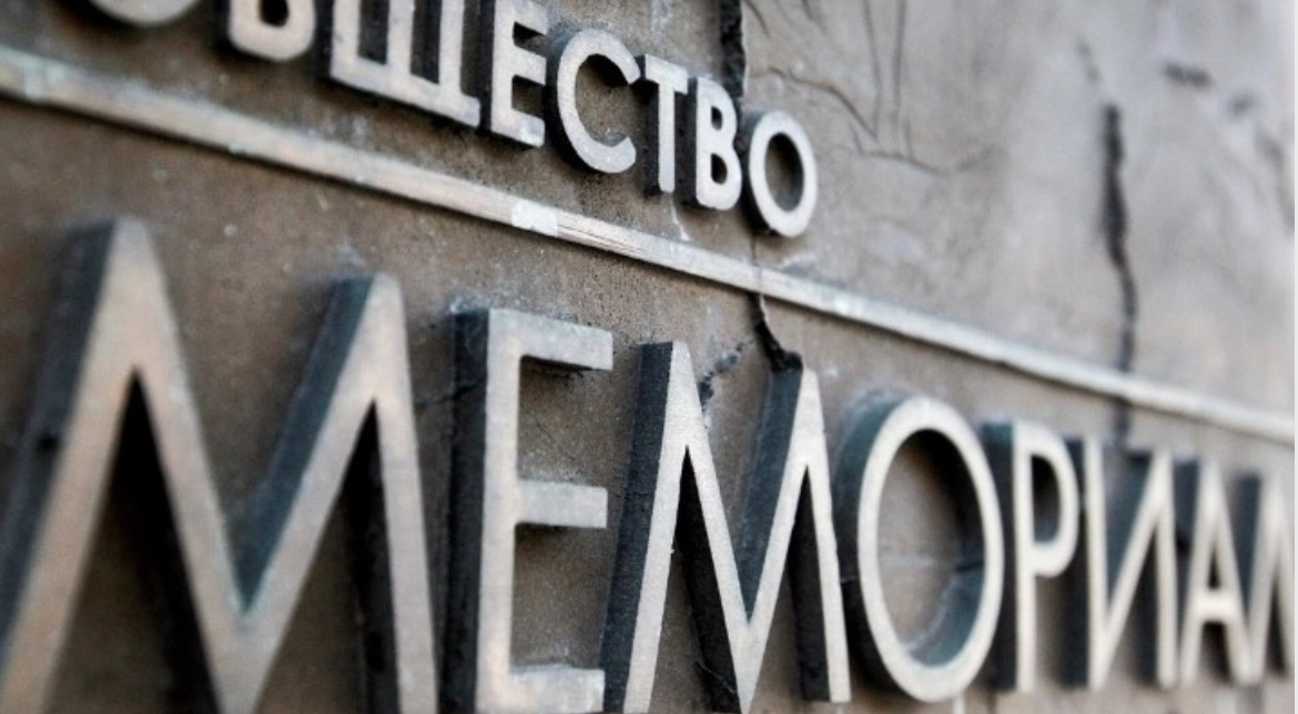 Memorial. Ποια είναι η ΜΚΟ που διέλυσε ο Πούτιν και βραβεύτηκε με Νόμπελ Ειρήνης