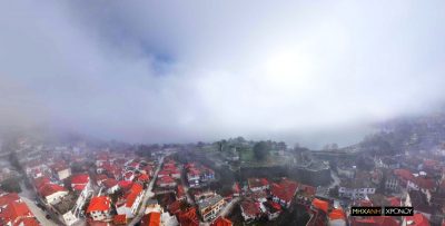 Περιήγηση στα Ιωάννινα από ψηλά. Το “παιχνίδι” της λίμνης με την ομίχλη και τα ιστορικά μνημεία (drone)
