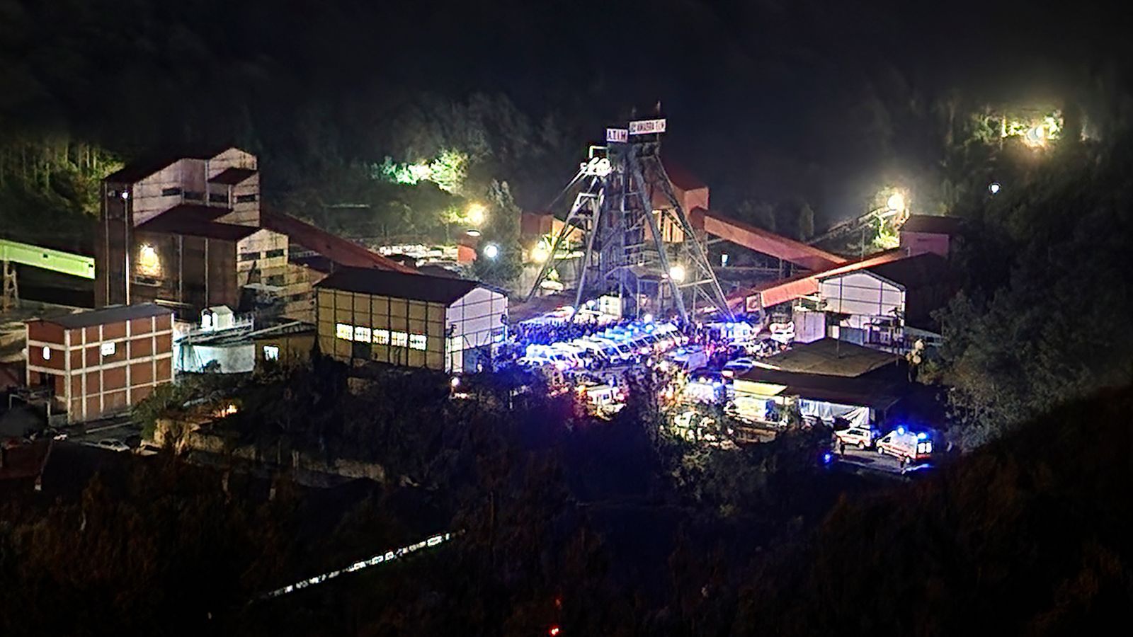 Τουλάχιστον 28 νεκροί από έκρηξη σε ορυχείο στην Τουρκία. Αδιευκρίνιστος ο αριθμός των εγκλωβισμένων